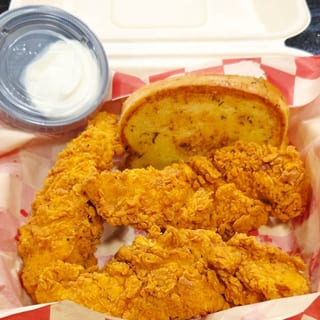 Hand Breaded Chicken Tenders 3 Pieces